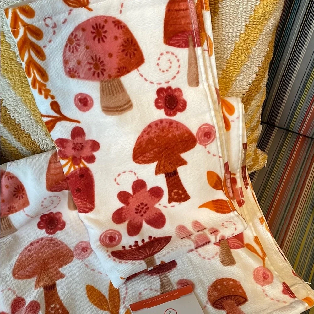 πβπ«NWT Retro Mushroom Print Towel Set - Picture 4 of 4